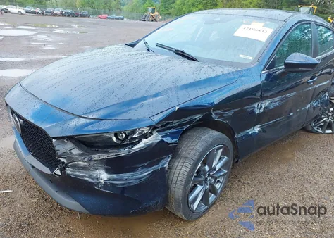 2020 Mazda Mazda3 z USA, uszkodzony, nr VIN JM1BPALM1L1158967